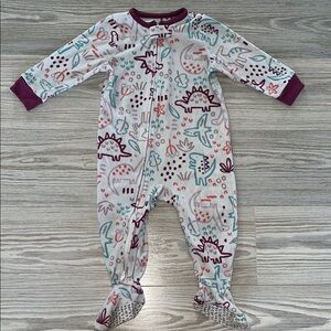 ⭐ Carter’s Baby Boy Fleece Dinosaur Footie Pajamas – 12 Months ⭐